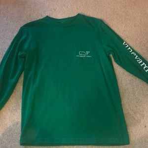 Long sleeve Vineyard Vines tee